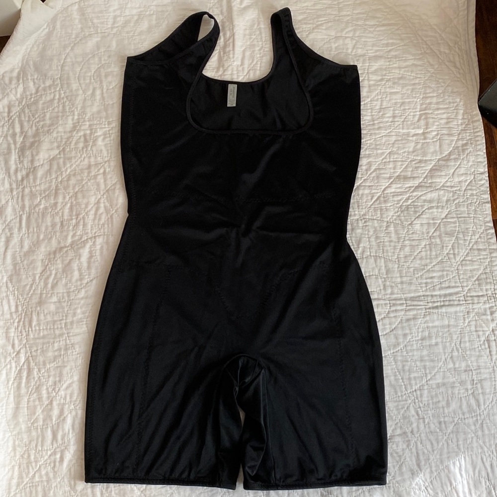 Dr. Rey Shapewear
